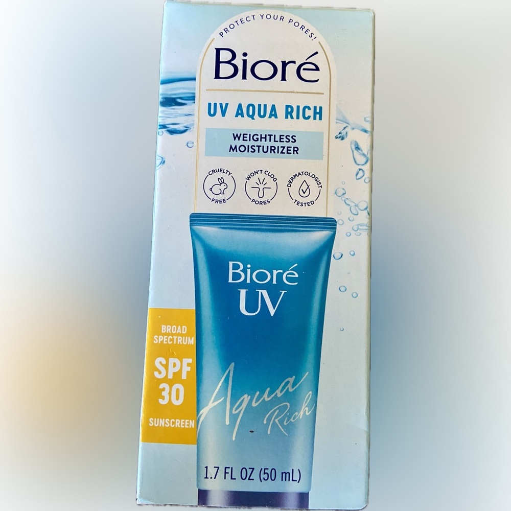 Aqua Rich Weightless Moisturizer 1.7 ounces